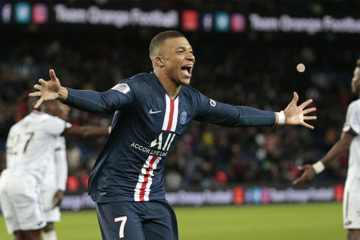 FIFA 20 : Moments TOTW 3 prédictions, Matuidi, Benzema et Mbappé dans l'équipe de la semaine ? – FUT